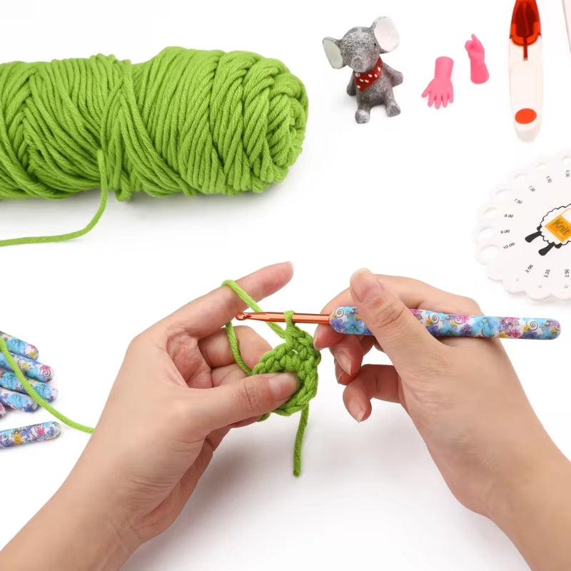 Premium 8 Crochet Hook Set